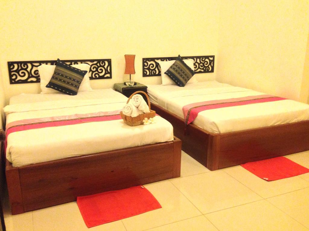 New Season Riverside Hotel Phnom Penh Værelse billede