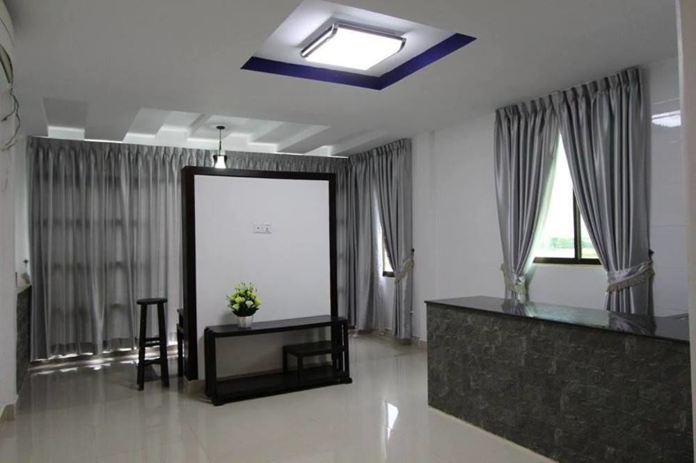 New Season Riverside Hotel Phnom Penh Eksteriør billede